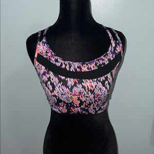 Victoria’s Secret Sports Bra Women’s Large Lattice Back